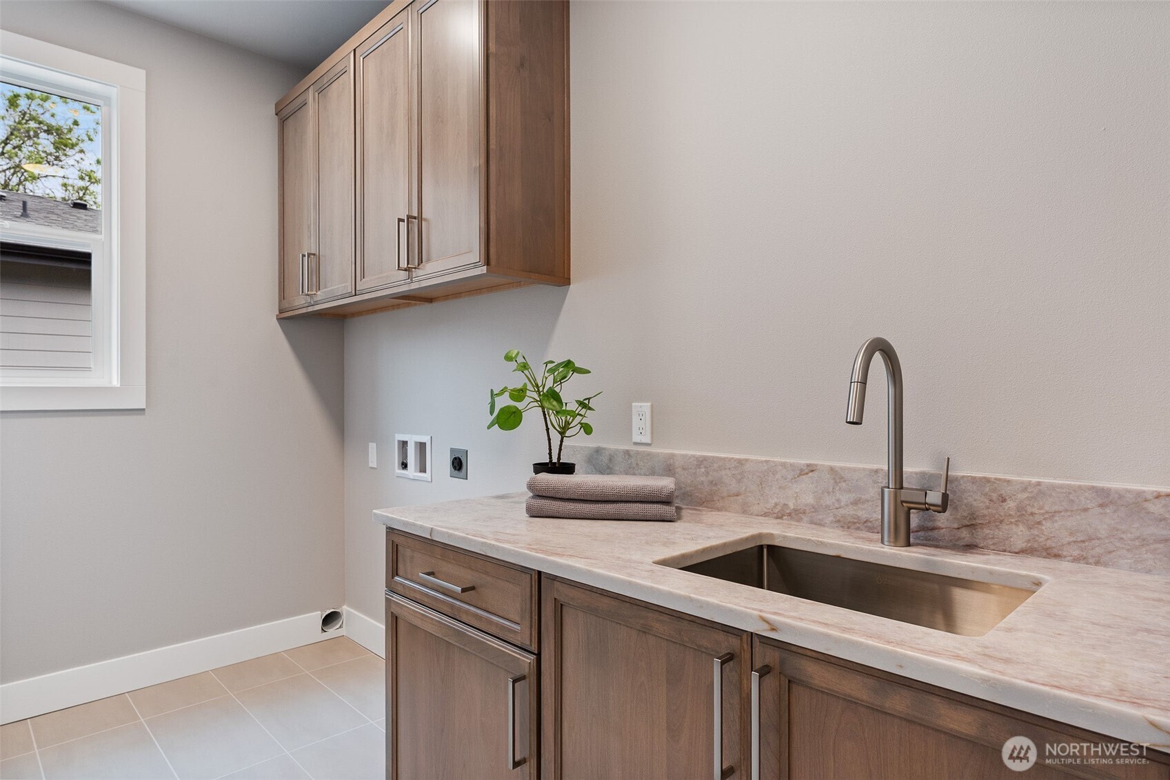 7825 NE 143rd Street Kirkland WA 98034