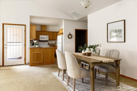 1292 SW Xavier Drive Oak Harbor WA 98277