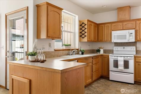 1292 SW Xavier Drive Oak Harbor WA 98277