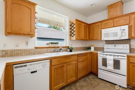 1292 SW Xavier Drive Oak Harbor WA 98277