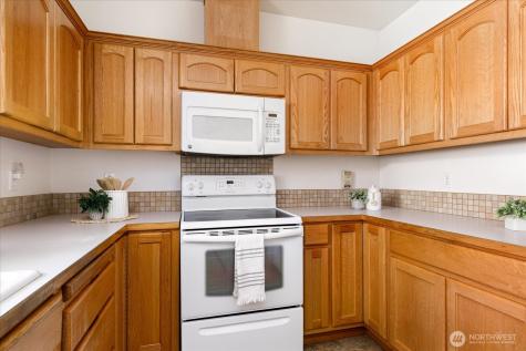 1292 SW Xavier Drive Oak Harbor WA 98277