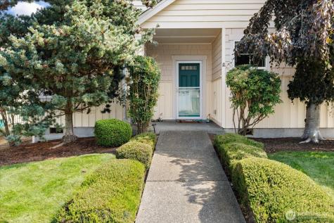 1292 SW Xavier Drive Oak Harbor WA 98277