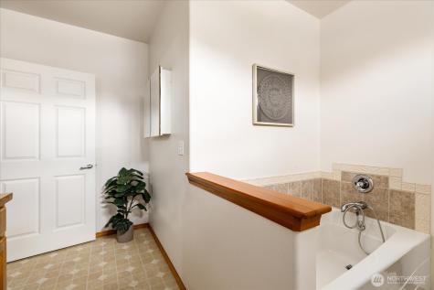 1292 SW Xavier Drive Oak Harbor WA 98277