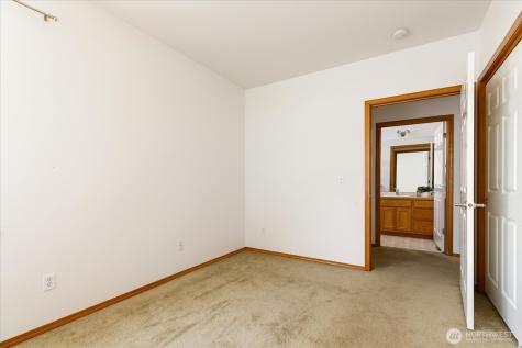 1292 SW Xavier Drive Oak Harbor WA 98277