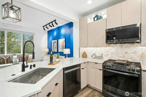 2062 NW Boulder Way Drive Issaquah WA 98027
