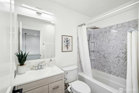 2062 NW Boulder Way Drive Issaquah WA 98027