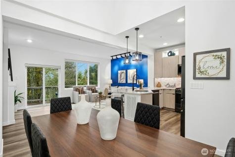2062 NW Boulder Way Drive Issaquah WA 98027