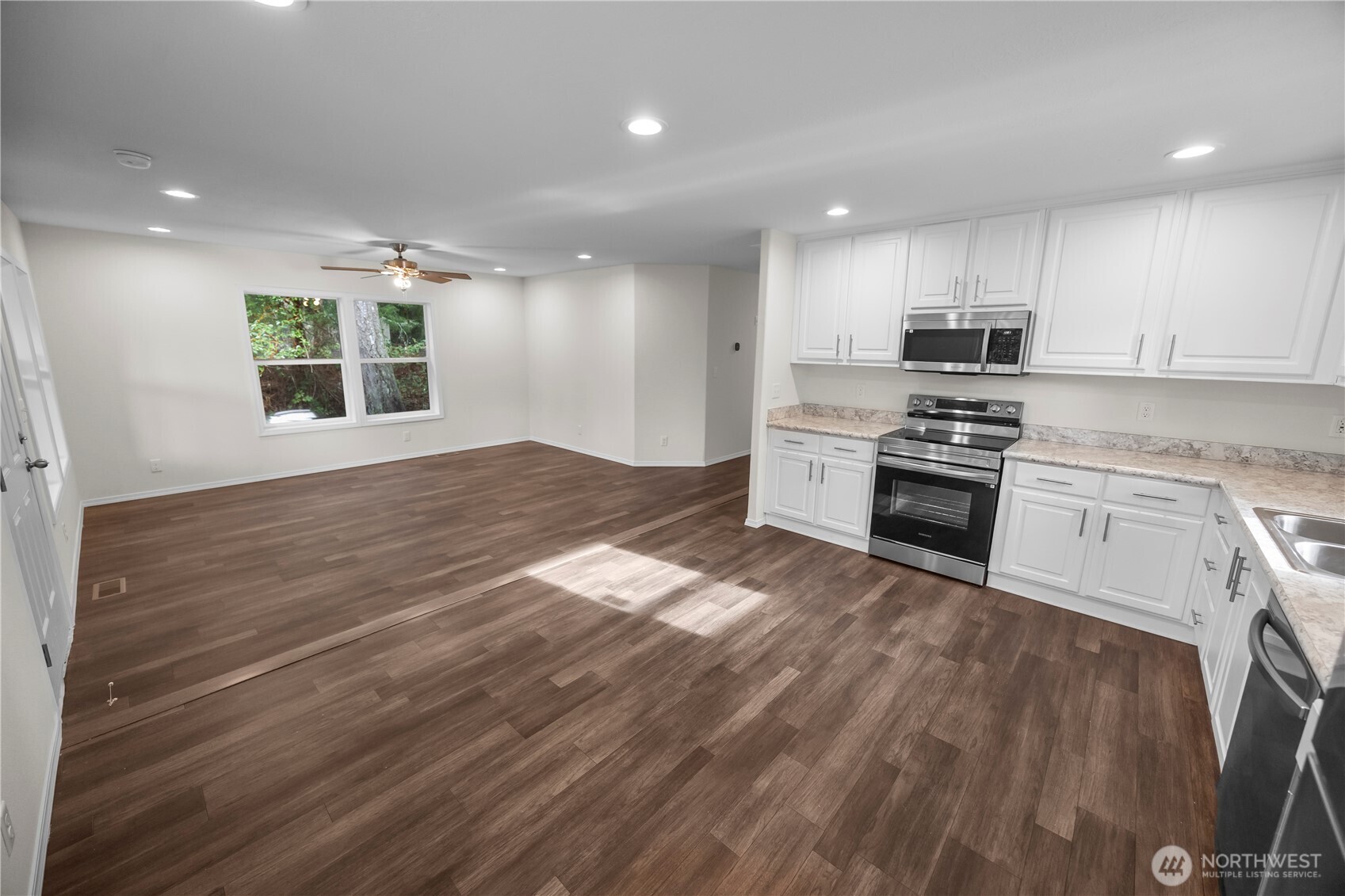 8315 175th Avenue SW Longbranch WA 98351