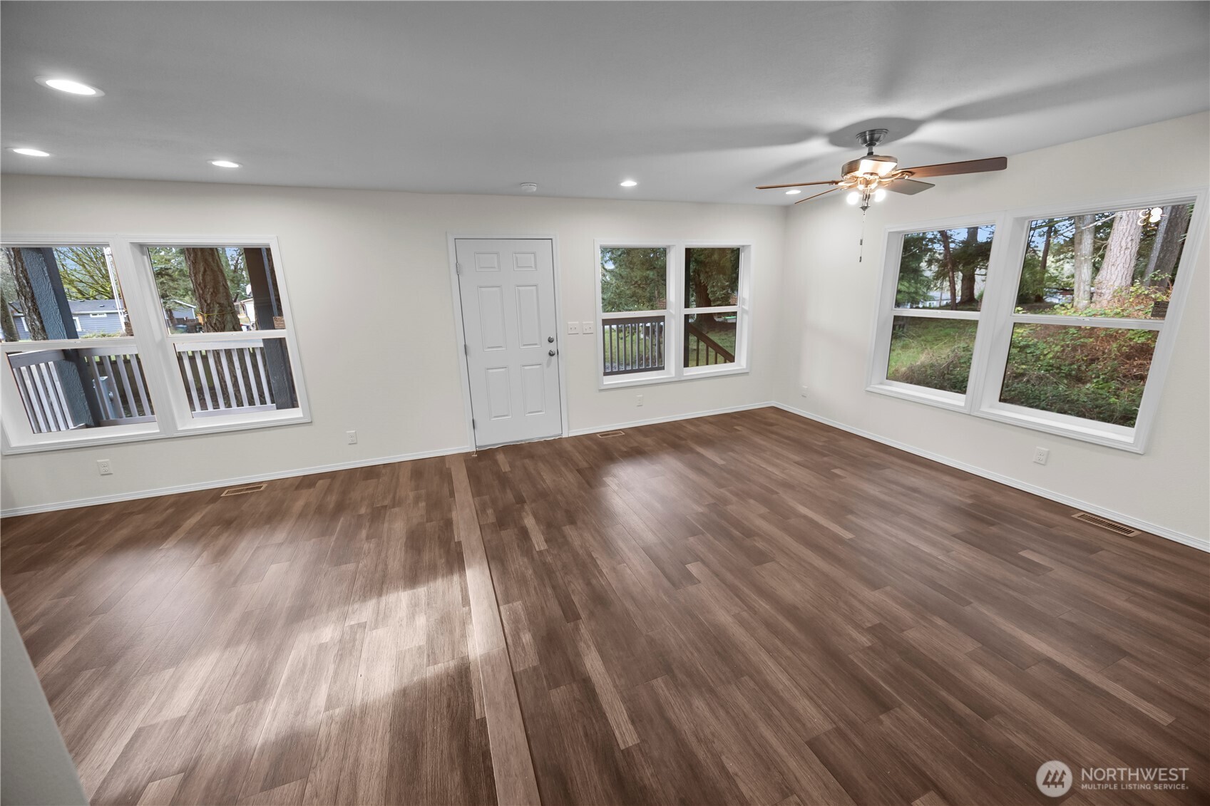 8315 175th Avenue SW Longbranch WA 98351