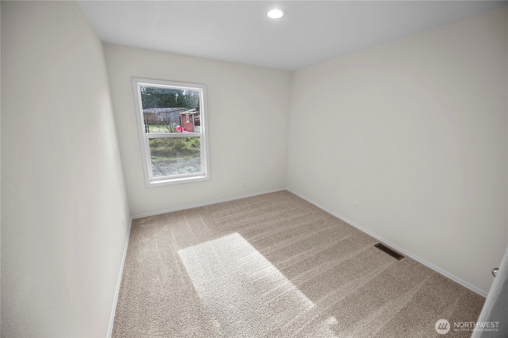8315 175th Avenue SW Longbranch WA 98351