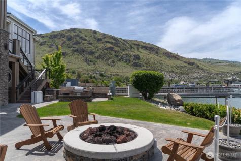 1350 W Woodin Avenue Chelan WA 98816