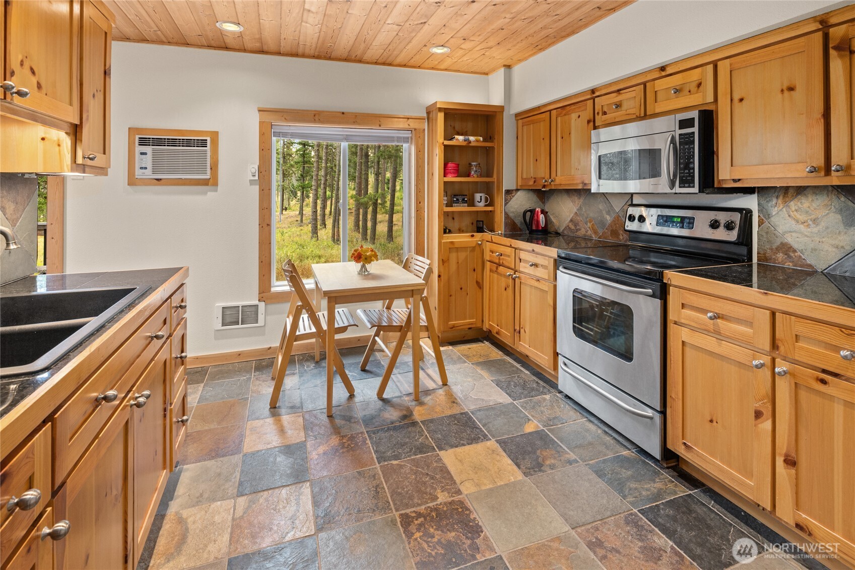 371 Eastgate Road Cle Elum WA 98922
