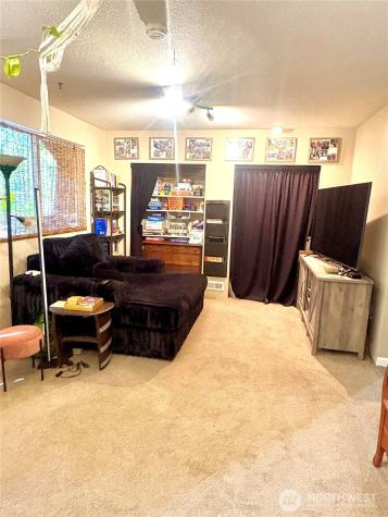 8210 University Point Circle NE Bremerton WA 98311