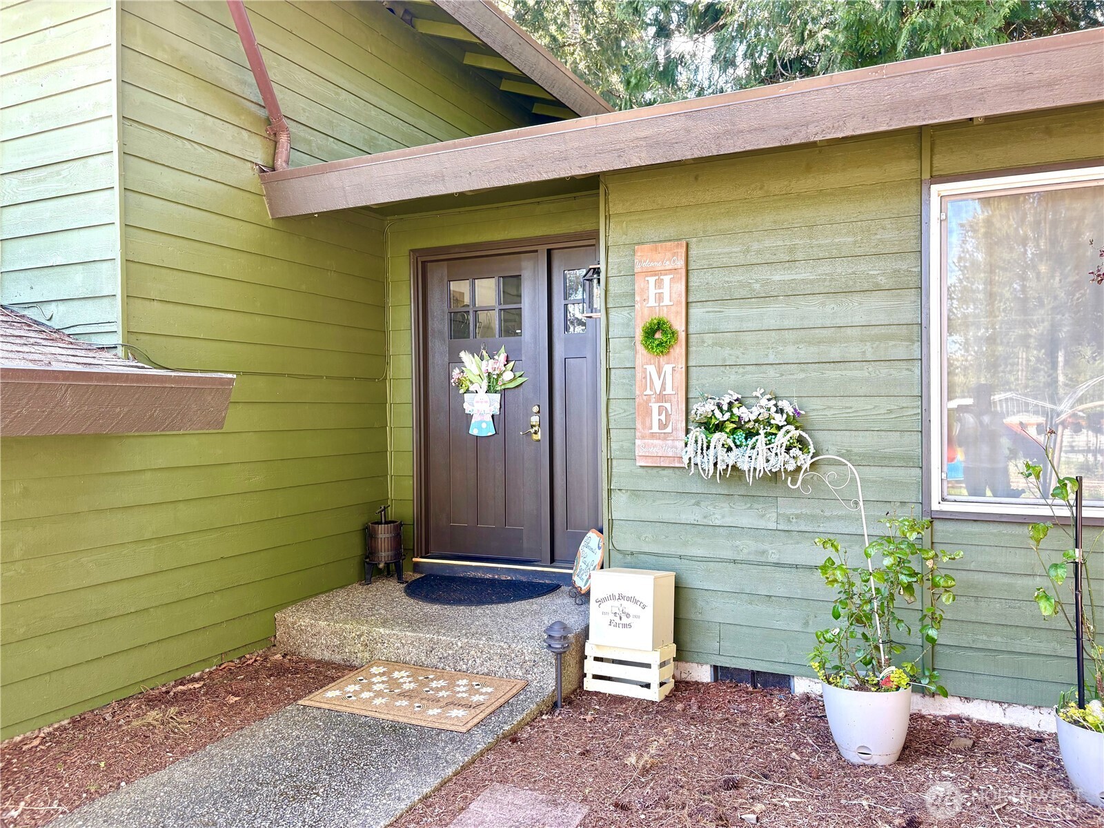 8210 University Point Circle NE Bremerton WA 98311