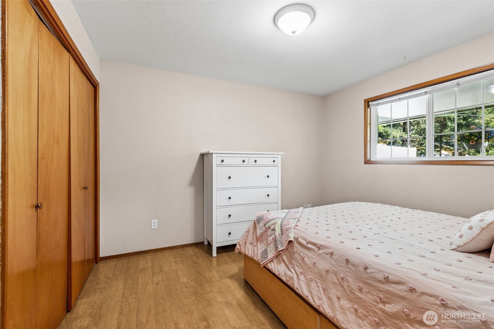6816 4th Way SE Lacey WA 98503