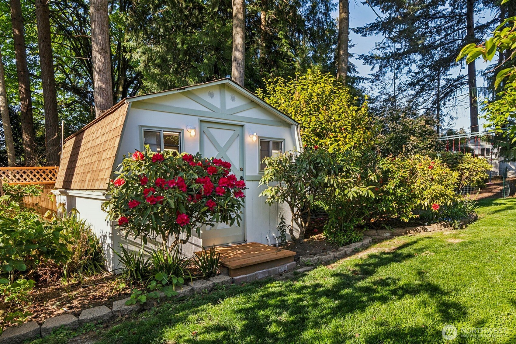 6816 4th Way SE Lacey WA 98503