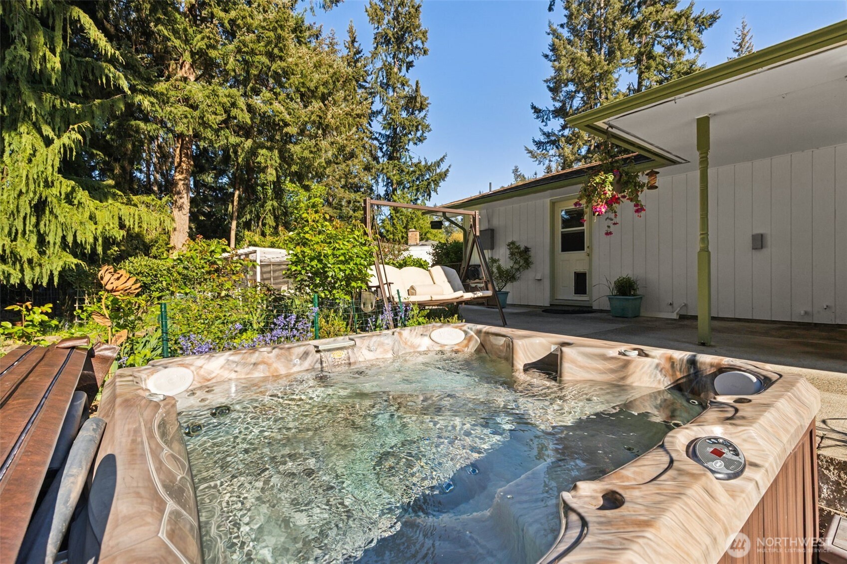 6816 4th Way SE Lacey WA 98503
