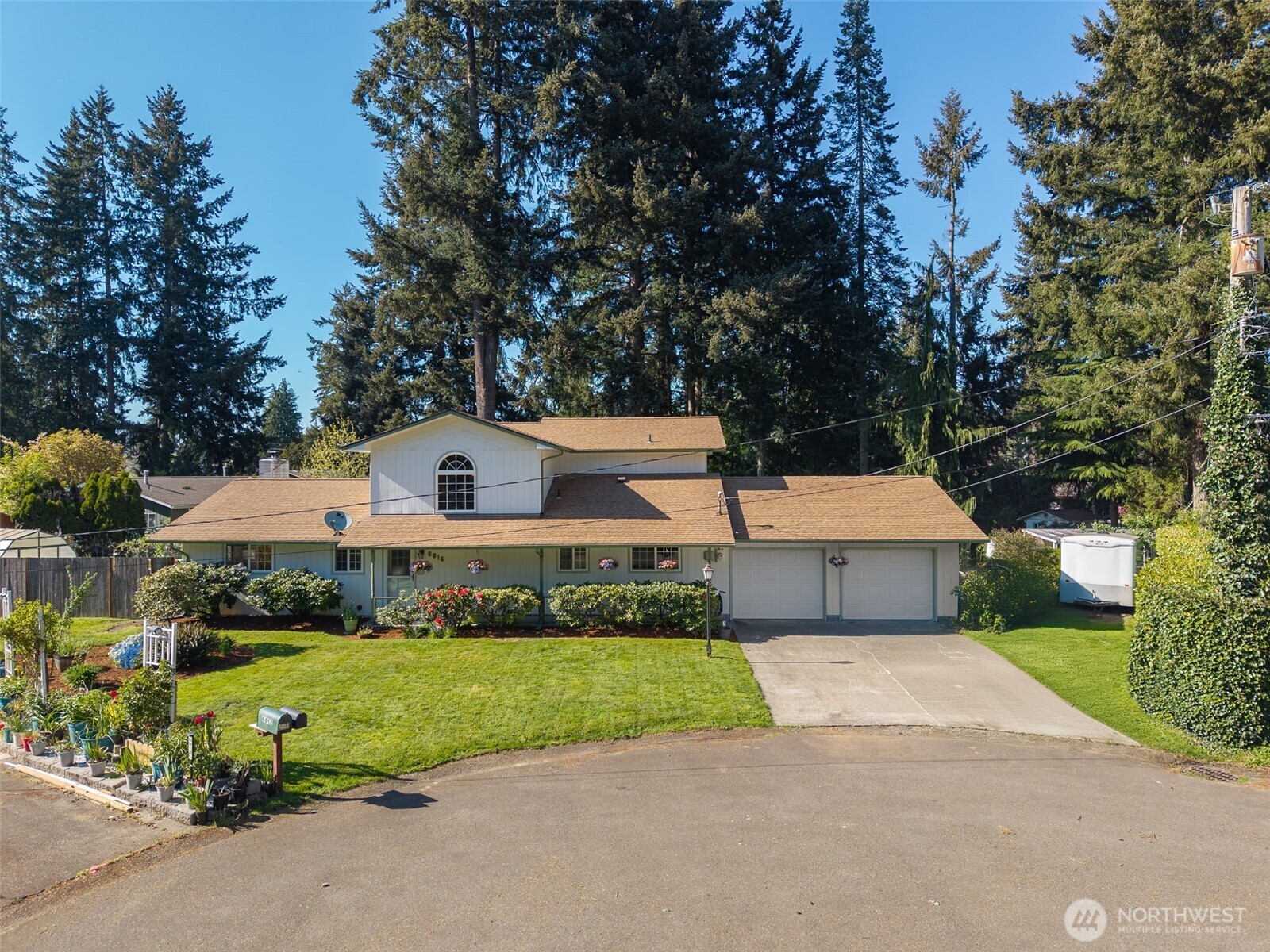 6816 4th Way SE Lacey WA 98503
