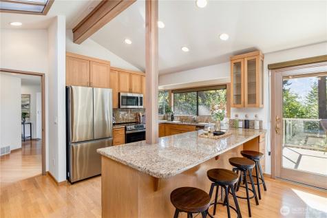 4103 106th Place NE Kirkland WA 98033