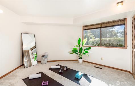 4103 106th Place NE Kirkland WA 98033