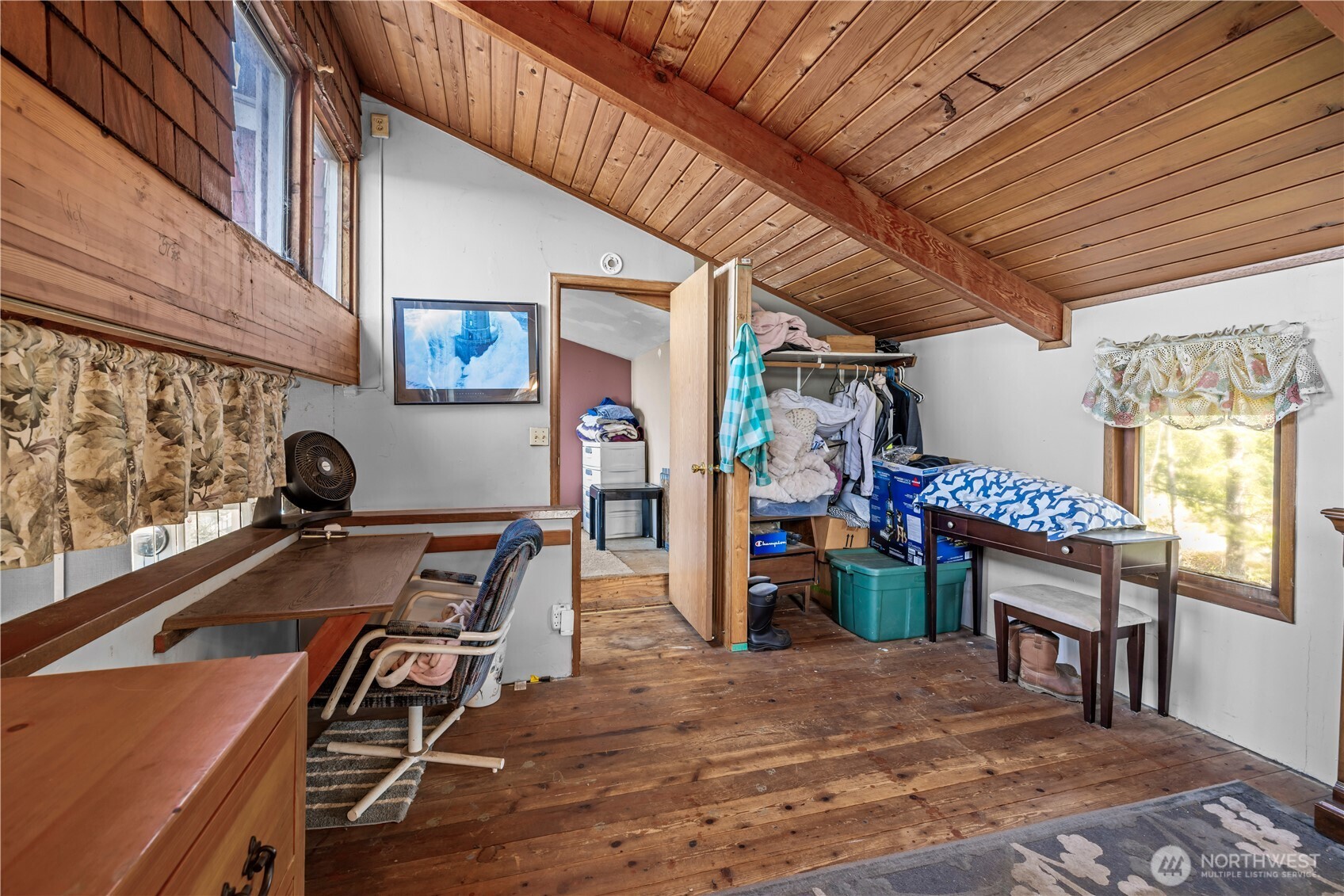 2543 State Route 109 Ocean Shores WA 98569
