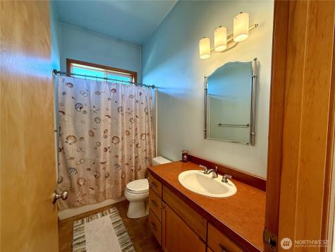 1160 Greenview Avenue SW Ocean Shores WA 98569