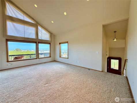 1160 Greenview Avenue SW Ocean Shores WA 98569