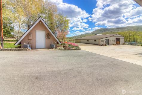 1260 Burbank Creek Road Yakima WA 98901