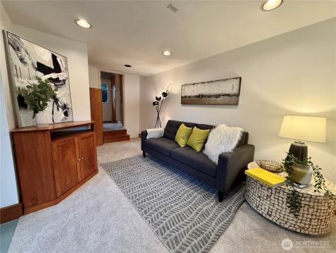 2113 NE 81st Place Seattle WA 98115