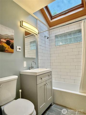 2113 NE 81st Place Seattle WA 98115