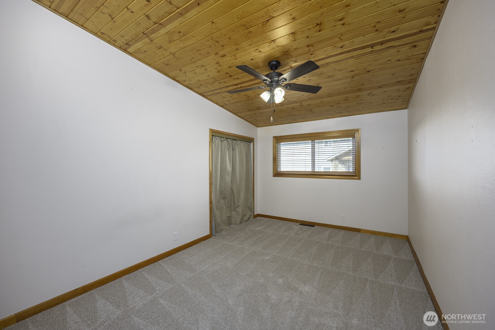61 NE Pelican Place Moses Lake WA 98837