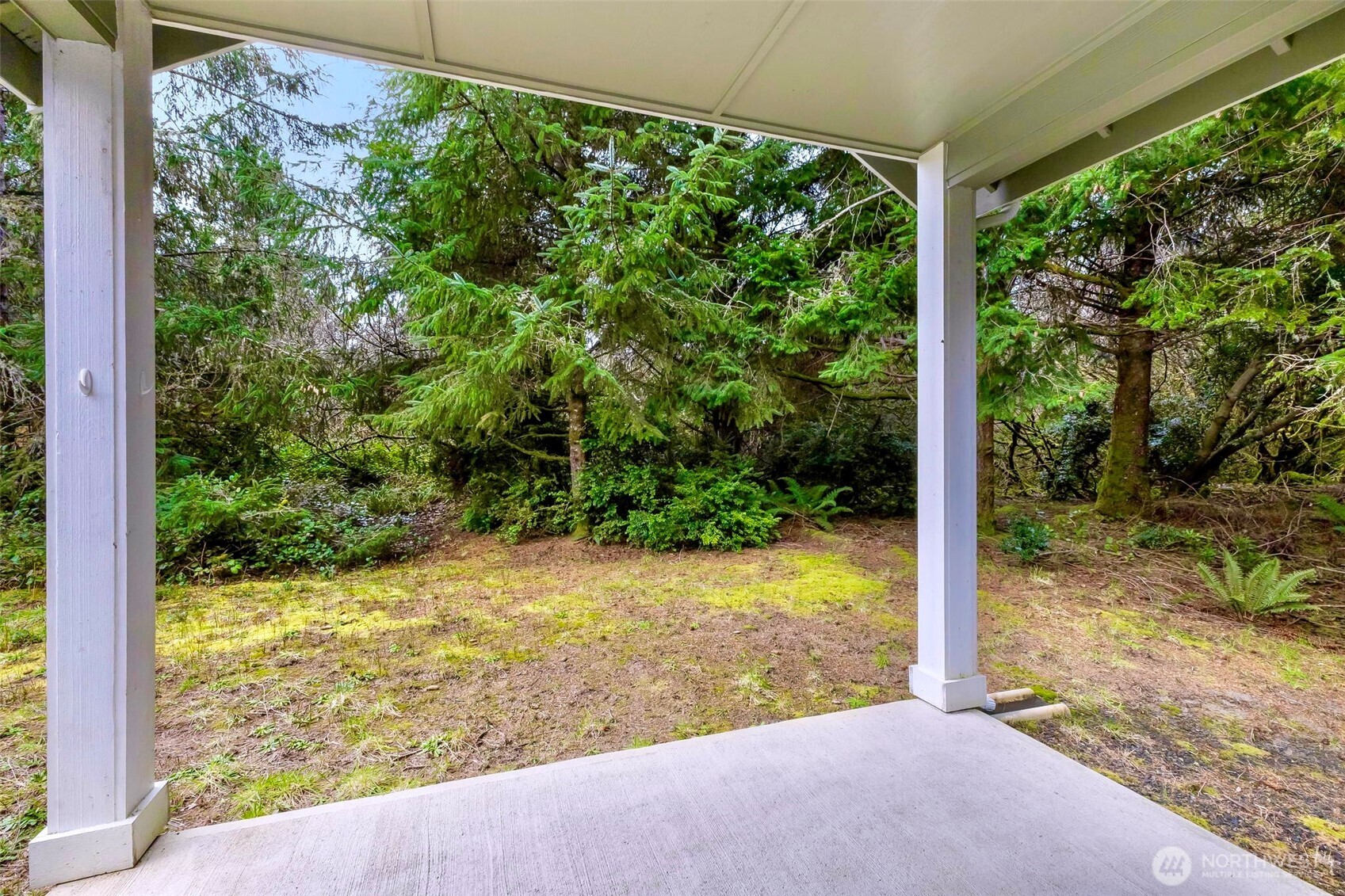 136 Spruce Loop SW Ocean Shores WA 98569