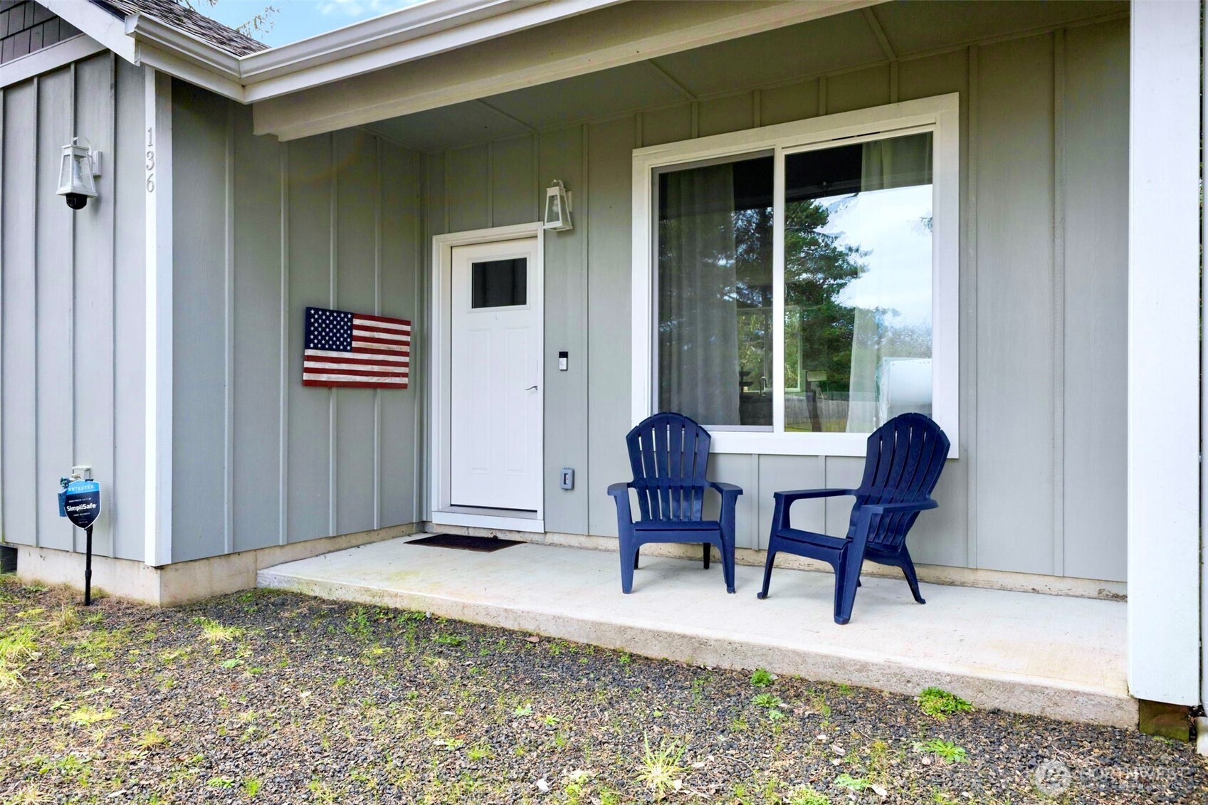 136 Spruce Loop SW Ocean Shores WA 98569