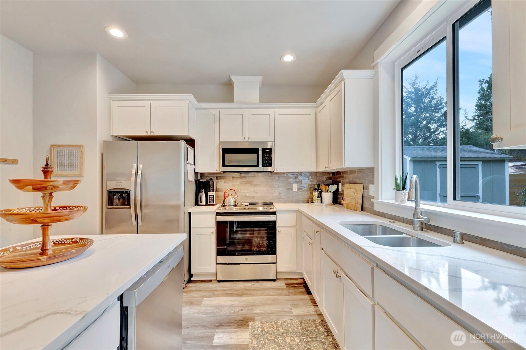 136 Spruce Loop SW Ocean Shores WA 98569