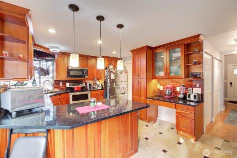 8410 162nd Street Ct E Puyallup WA 98375