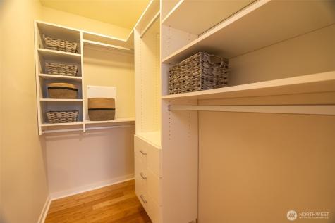 4413 Meridian Avenue N Seattle WA 98103