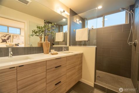4413 Meridian Avenue N Seattle WA 98103