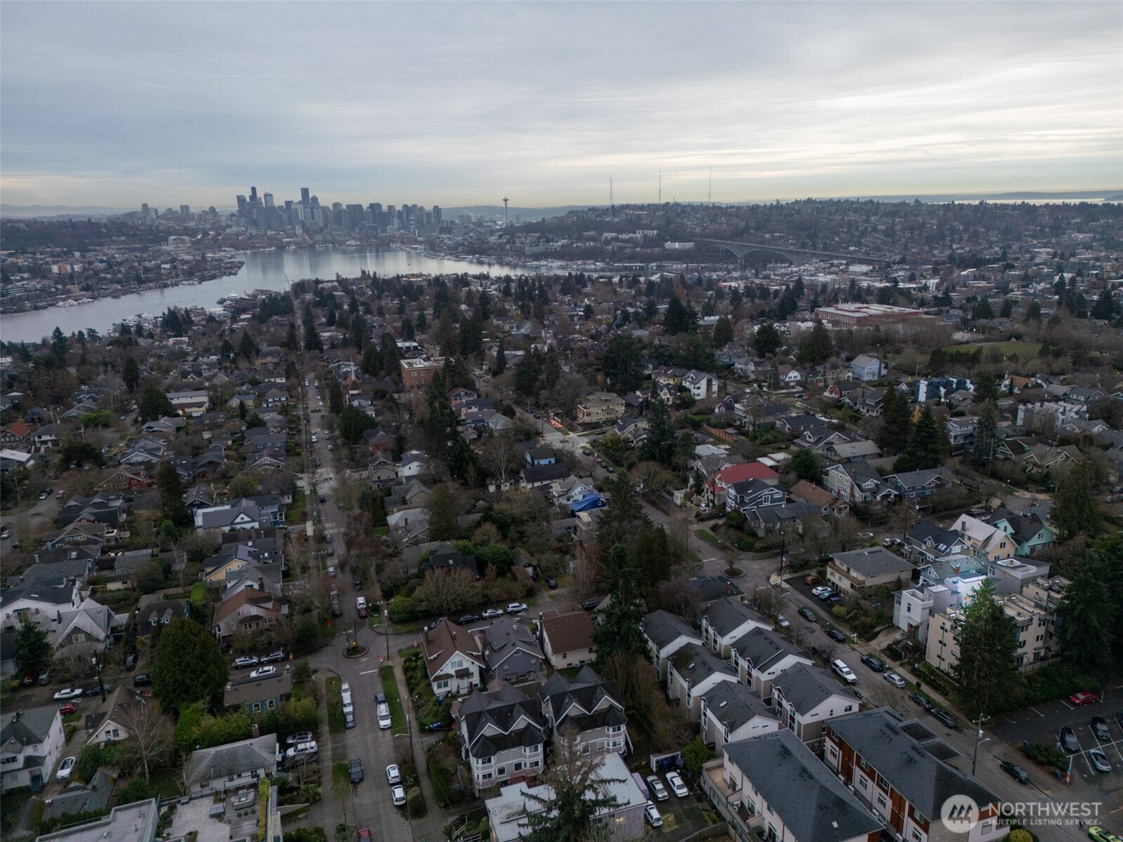 4413 Meridian Avenue N Seattle WA 98103