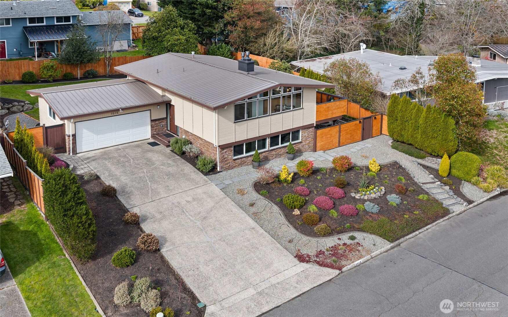 1015 170th Place NE Bellevue WA 98008