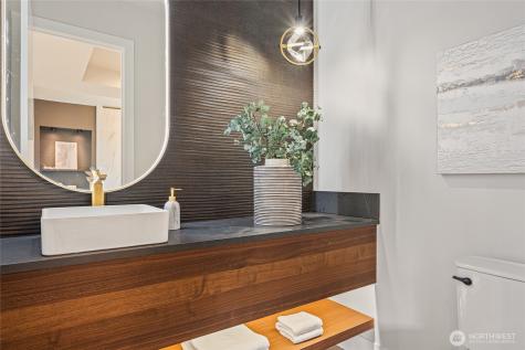 2423 129th Avenue SE Bellevue WA 98005