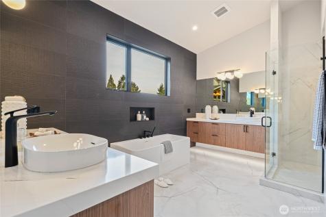 2423 129th Avenue SE Bellevue WA 98005