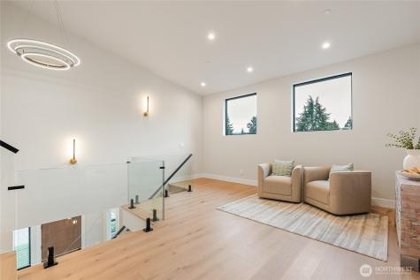 2423 129th Avenue SE Bellevue WA 98005