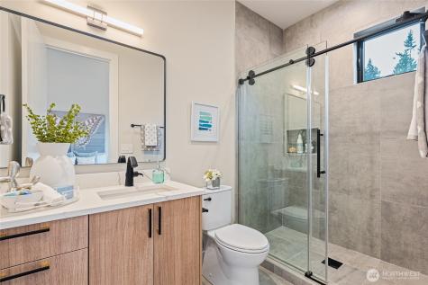 2423 129th Avenue SE Bellevue WA 98005