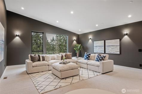 2423 129th Avenue SE Bellevue WA 98005