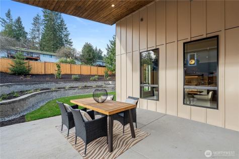 2423 129th Avenue SE Bellevue WA 98005