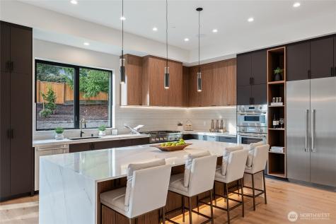 2423 129th Avenue SE Bellevue WA 98005