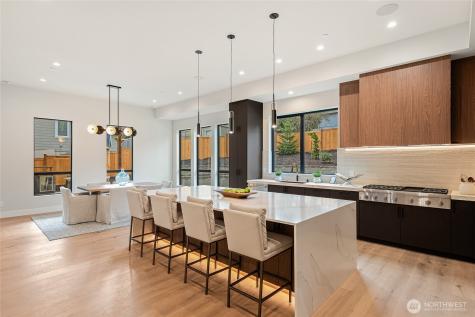 2423 129th Avenue SE Bellevue WA 98005