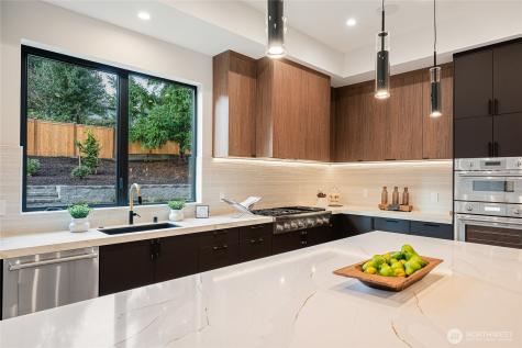 2423 129th Avenue SE Bellevue WA 98005