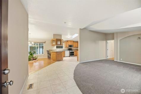 14727 43rd Avenue NE Marysville WA 98271
