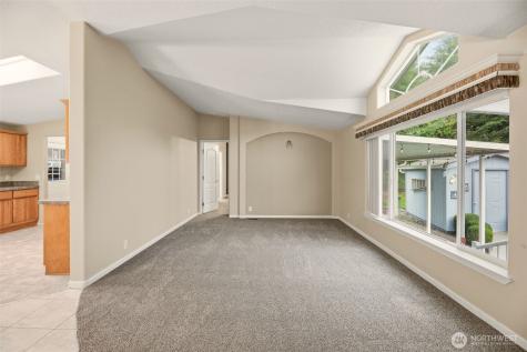 14727 43rd Avenue NE Marysville WA 98271